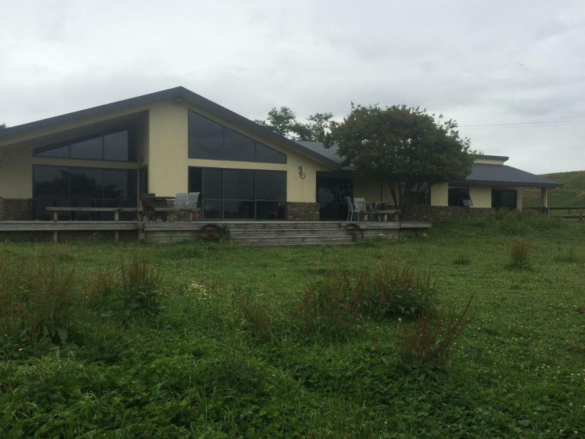 Waiotahe Dairy Farm Hideout Waiotahi Exterior foto